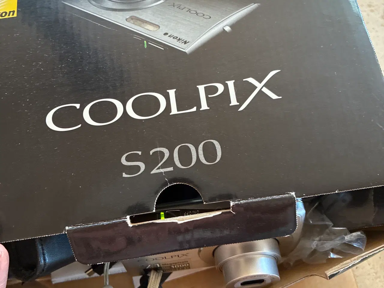 Billede 3 - Nikon Coolpix S200 – med æske og oplader