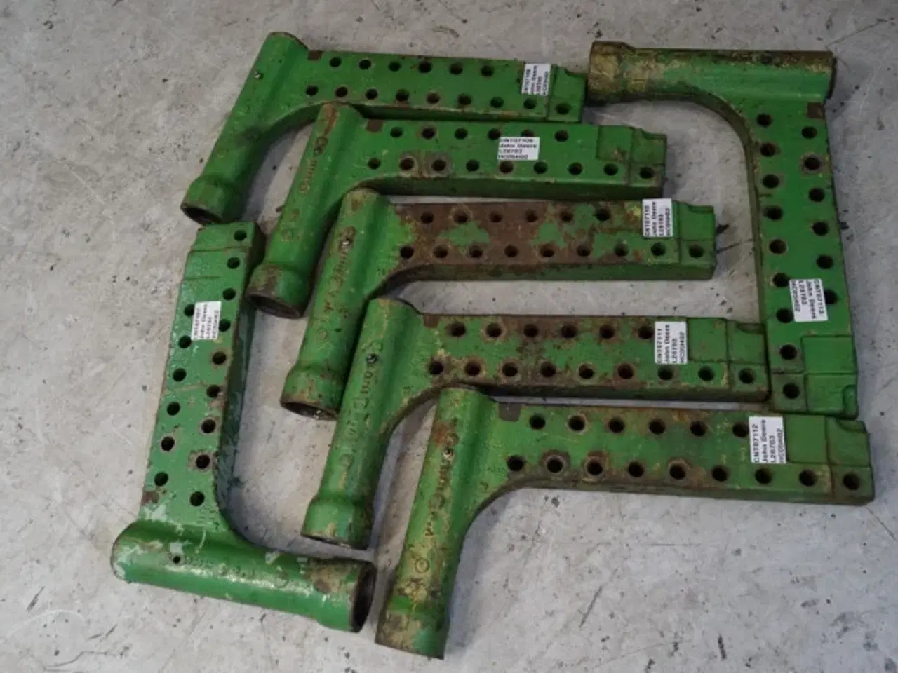 Billede 2 - John Deere 4440 Foraksel AR59198