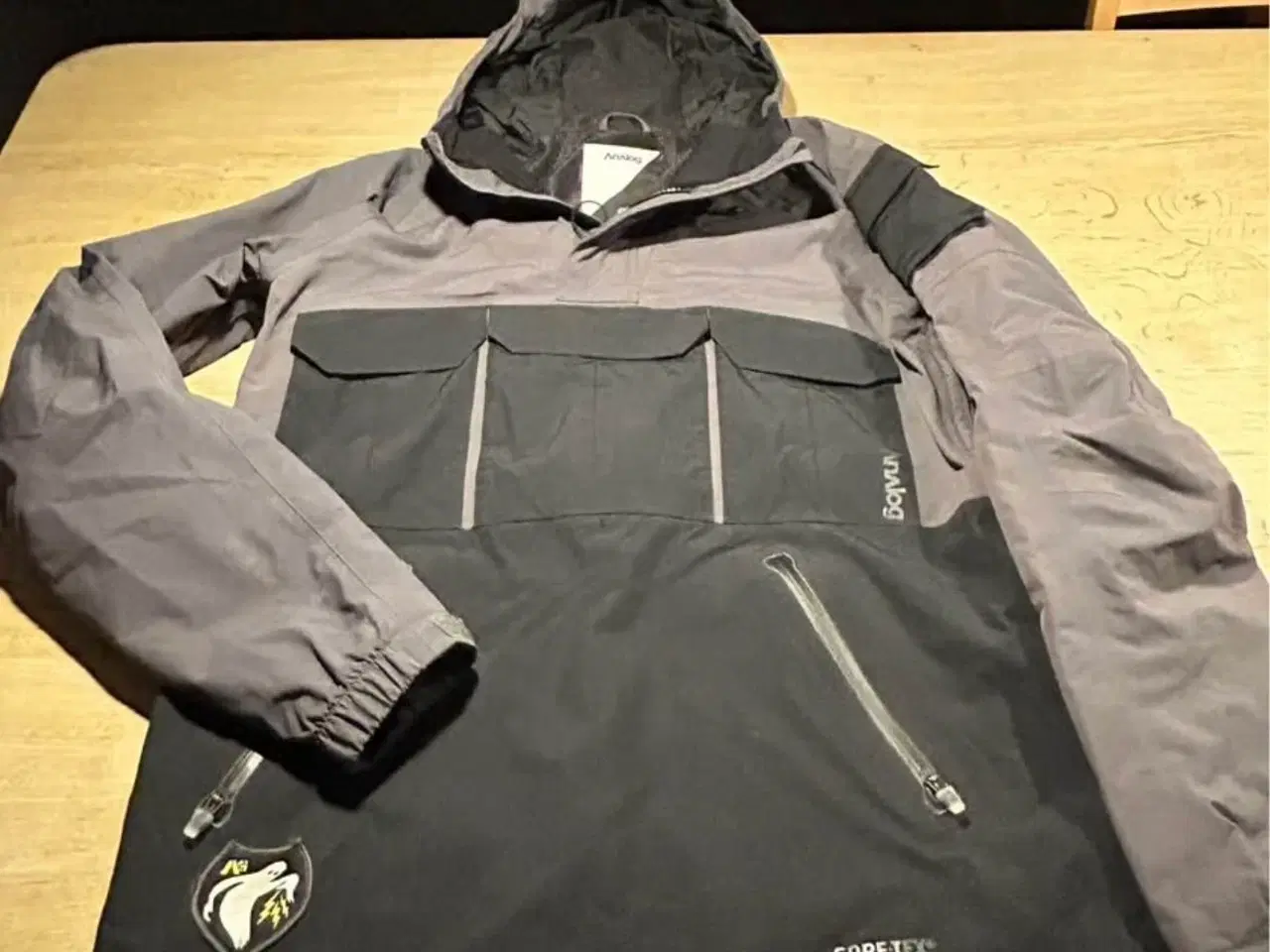 Billede 1 - Lækker snowboardanorak fra Analog