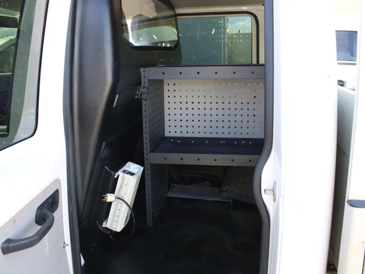 Billede 7 - VW Transporter 2,0 TDi 150 Mandskabsvogn m/lad DSG