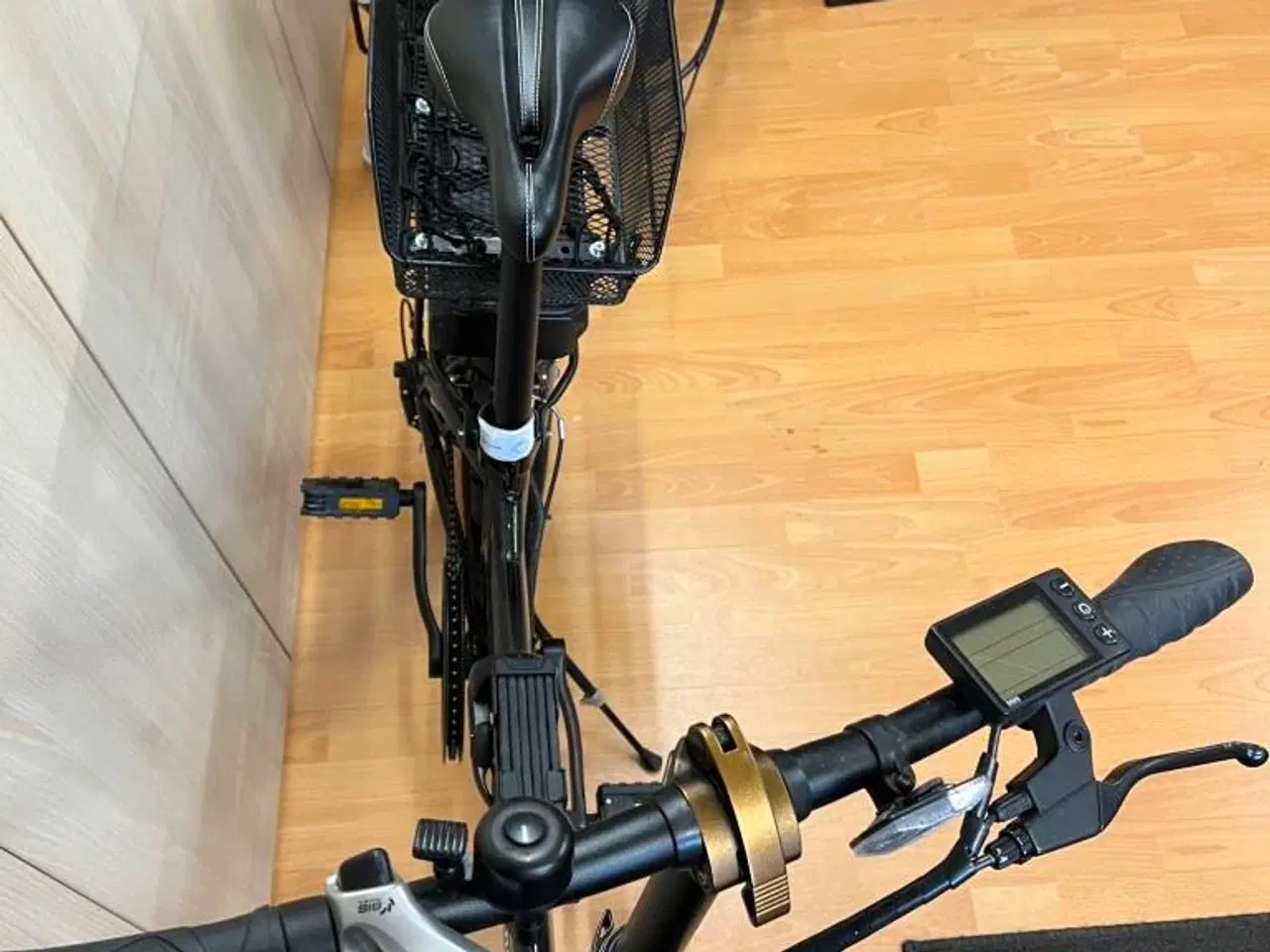 Billede 4 - 2 super gode og praktiske el foldecykler.