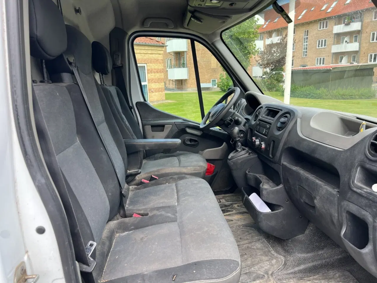 Billede 14 - Renault Master III T33 2,3 dCi 125 L2H2 Kassevogn