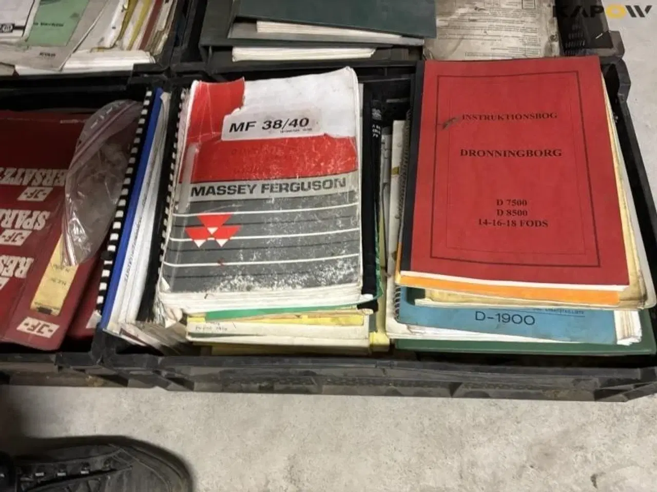 Billede 9 - - - - Instruktion/Reservedels bøger.