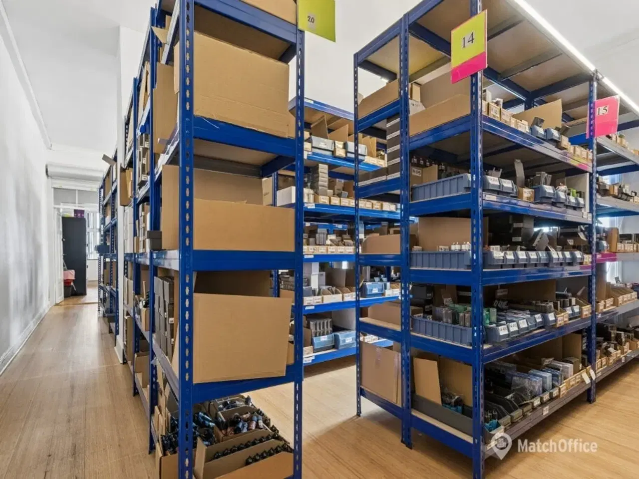 Billede 12 - Skønt kontor i ejendom med altan & elevator