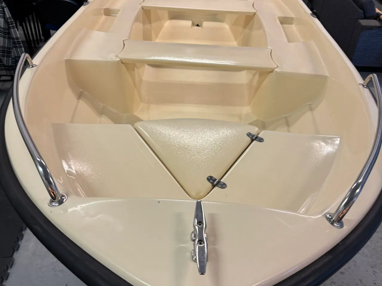 Billede 3 - Jolle med motor og bådtrailer