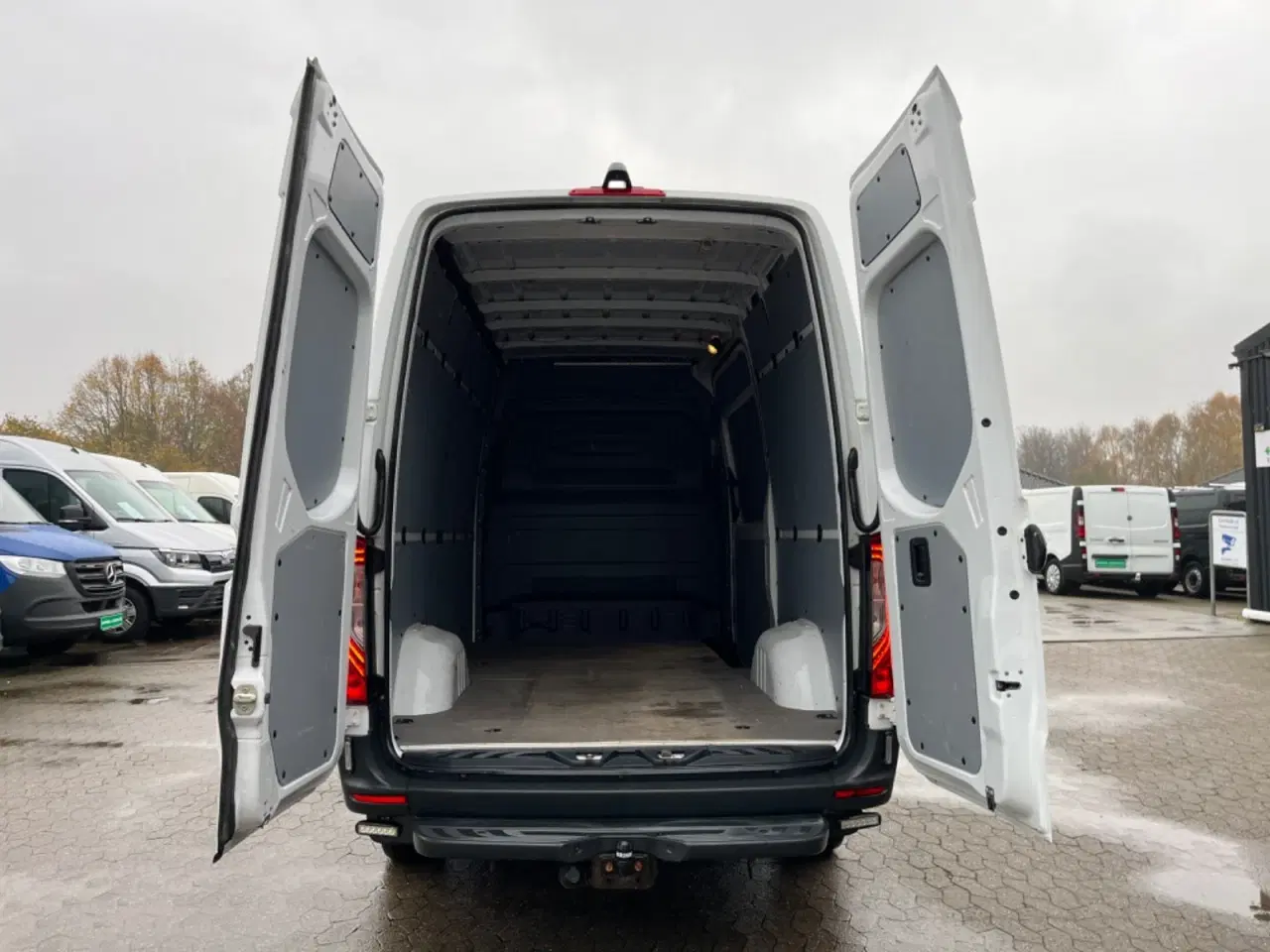 Billede 11 - Mercedes Sprinter 319 3,0 CDi A2 Kassevogn aut. RWD