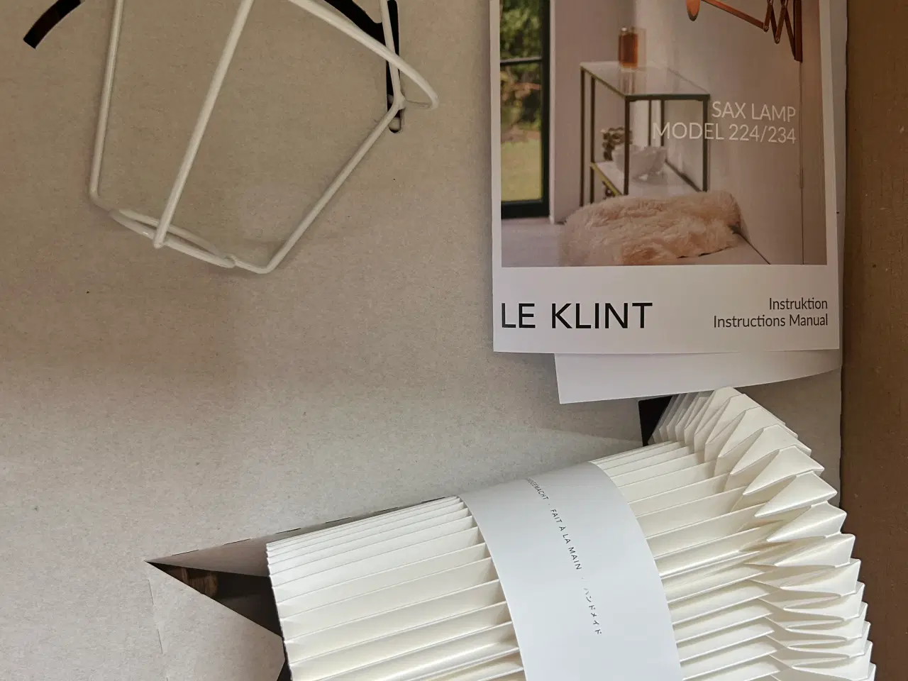 Billede 2 - Le Klint Sakselamp 1/17 224 røget eg