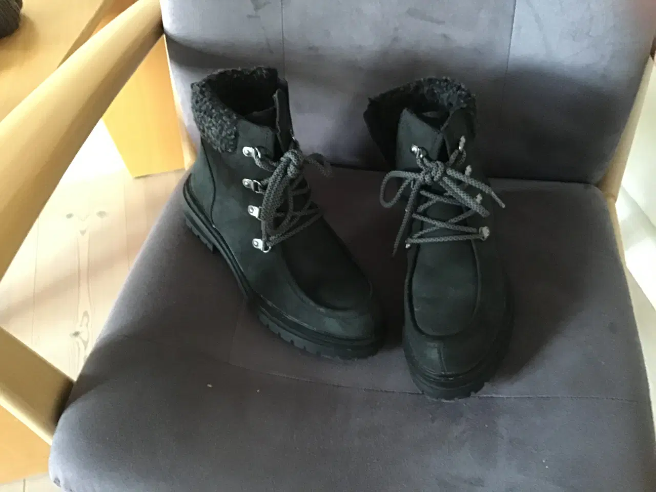 Billede 1 - Korte støvler, 5 TH avenue