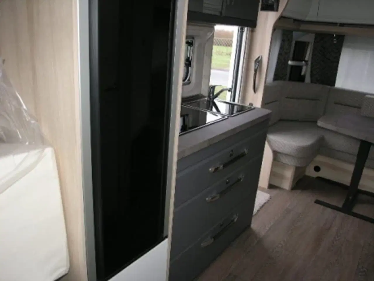 Billede 9 - Hobby De Luxe 495 UL