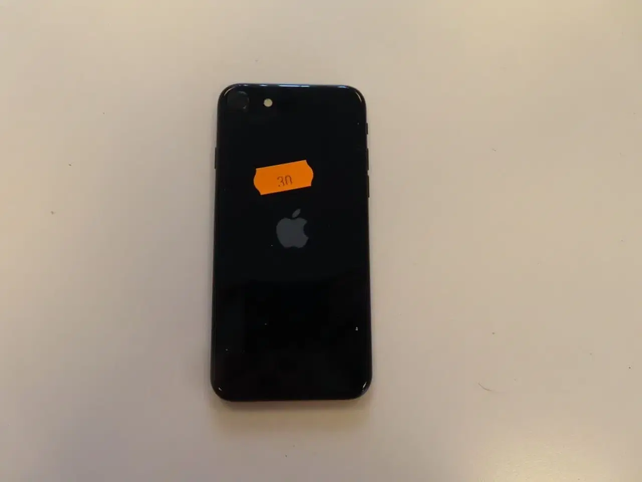 Billede 2 - Mobiltelefon APPLE Iphone SE 3. Gen - 64 GB