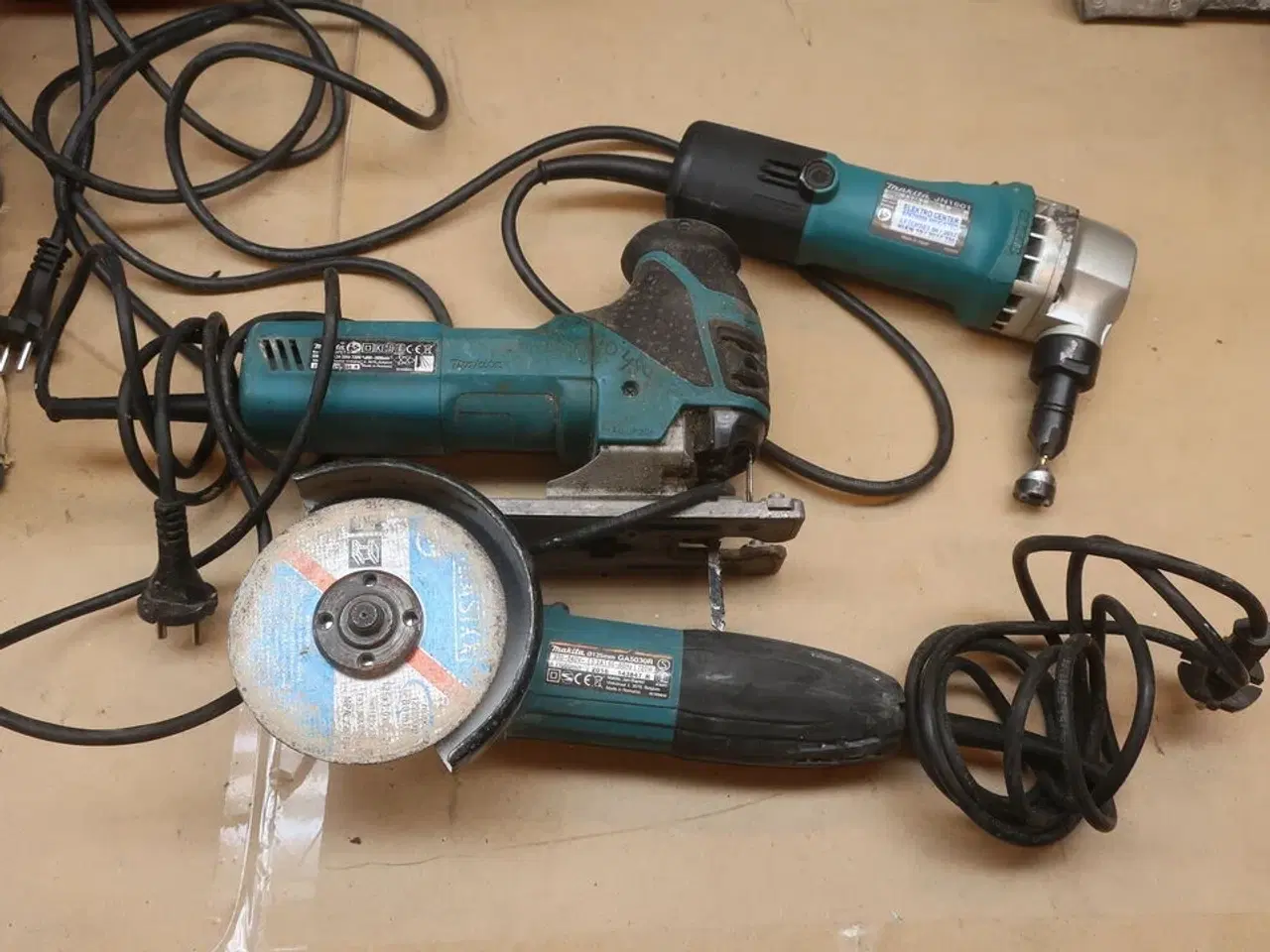 Billede 1 - Dyksav, vinkelsliber, multiværktøj mv.  MAKITA  Model: GA503R, 2596 R, JN1601