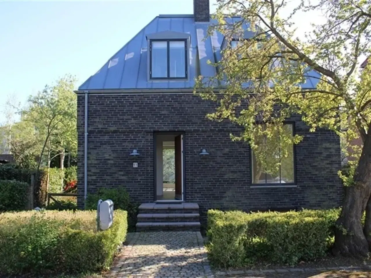Billede 1 - Hus/villa til 25.000 kr., Charlottenlund, København