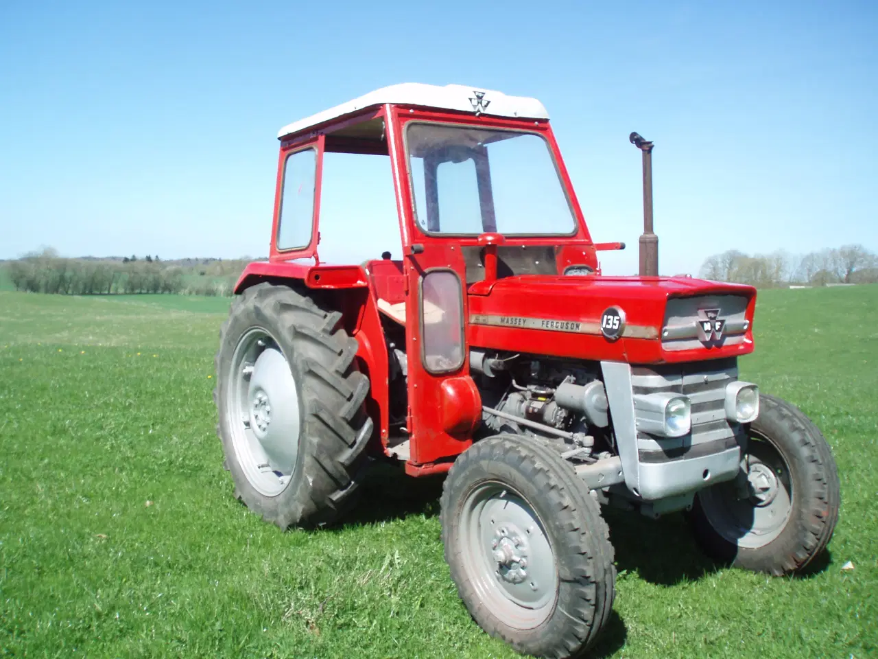 Billede 1 - Massey Ferguson 135, 3 cyl. diesel årg '75