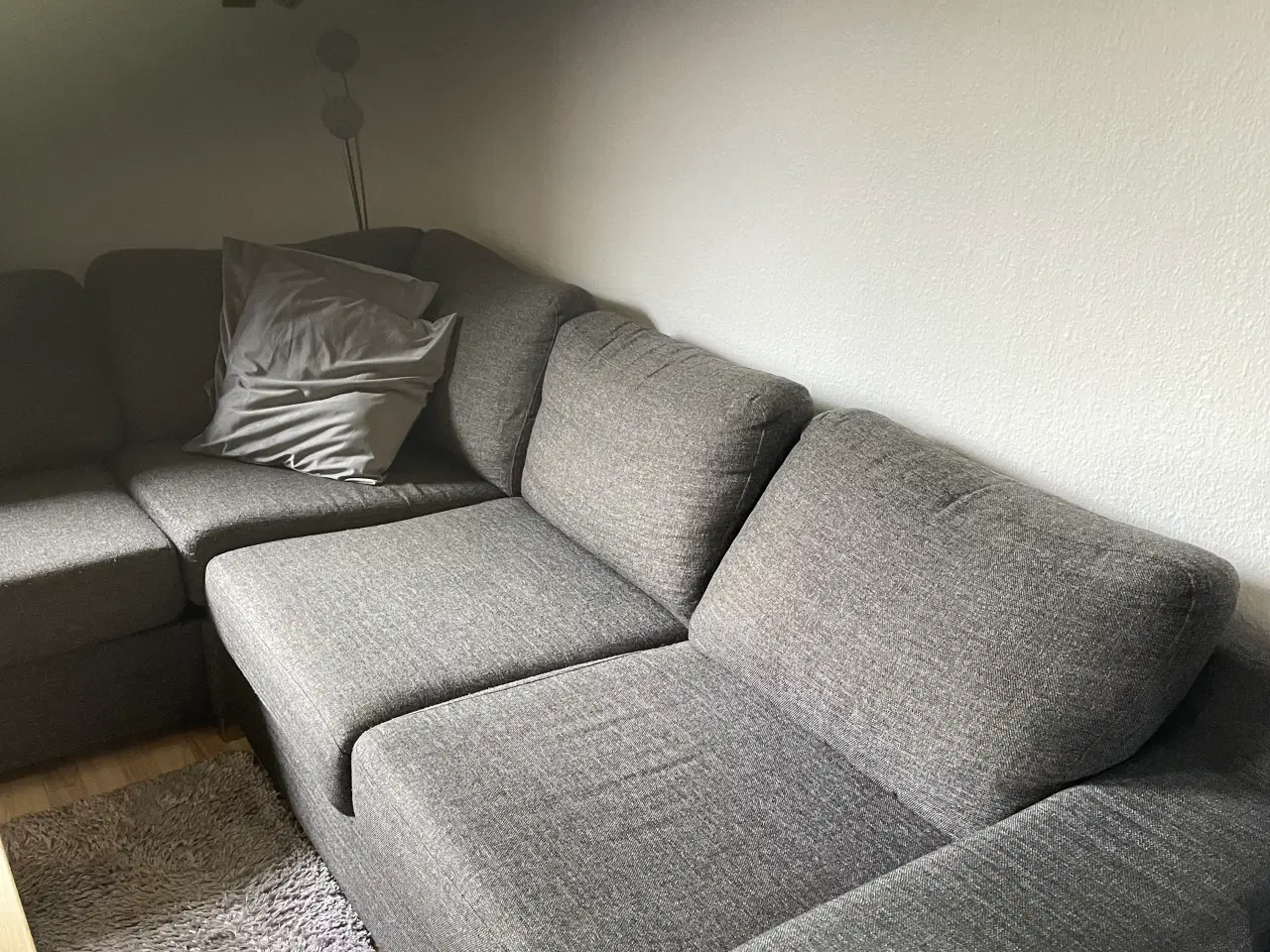 Billede 1 - Sunday hjørnesofa med chaiselong grå