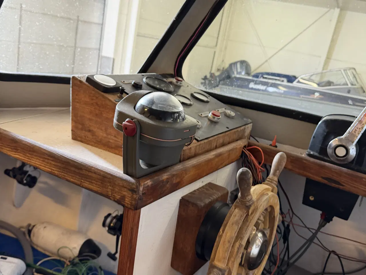 Billede 4 - 21 fod motorbåd med bådplads i Marbæk havn