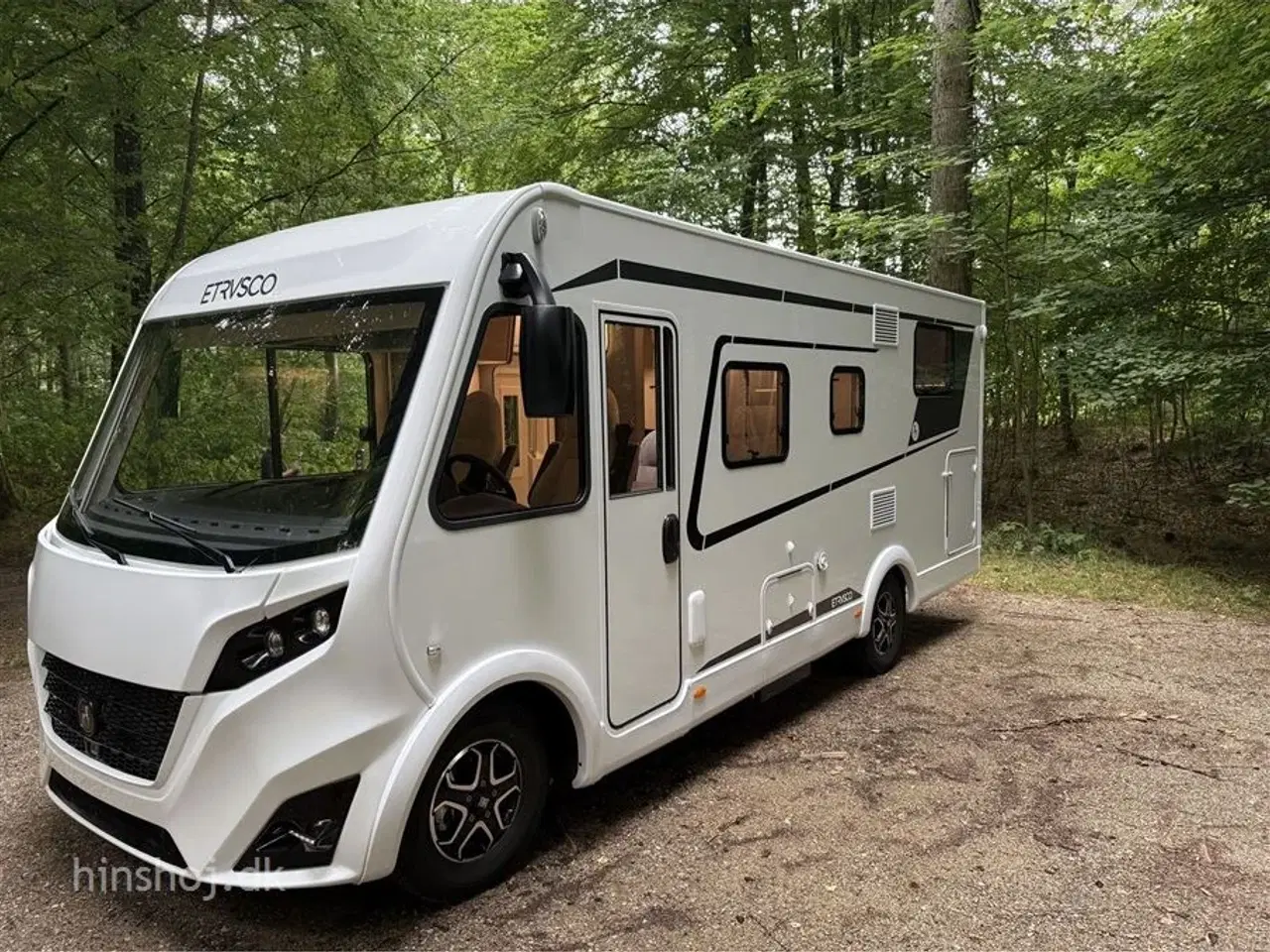Billede 25 - 2026 - Etrusco I 6900 SB Aut.   Etrusco by Hymer er Italiensk Elegance og Komfort fra Hinshøj Caravan