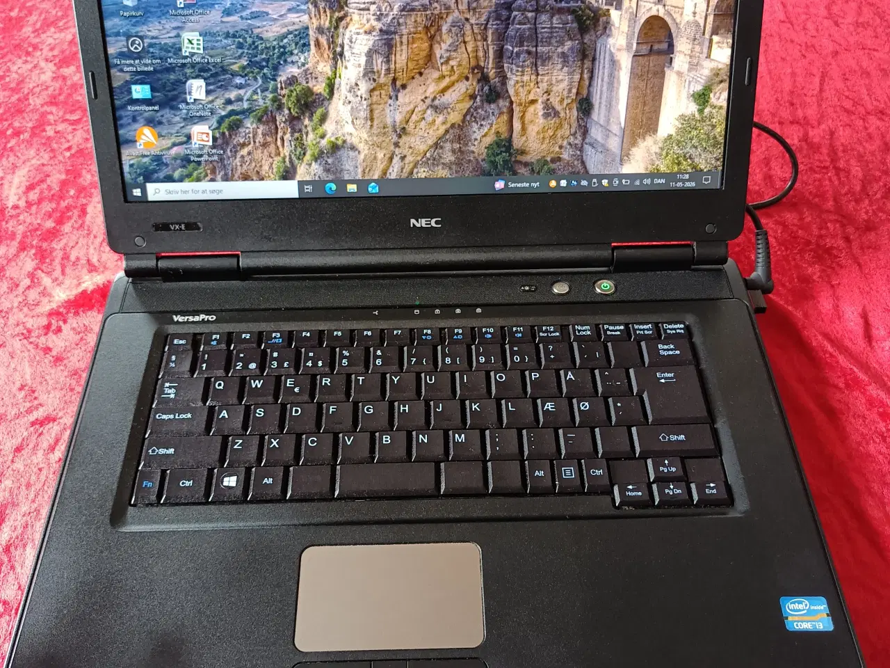 Billede 1 - Ældre Nec Versapro bærbar med windows 11 pro
