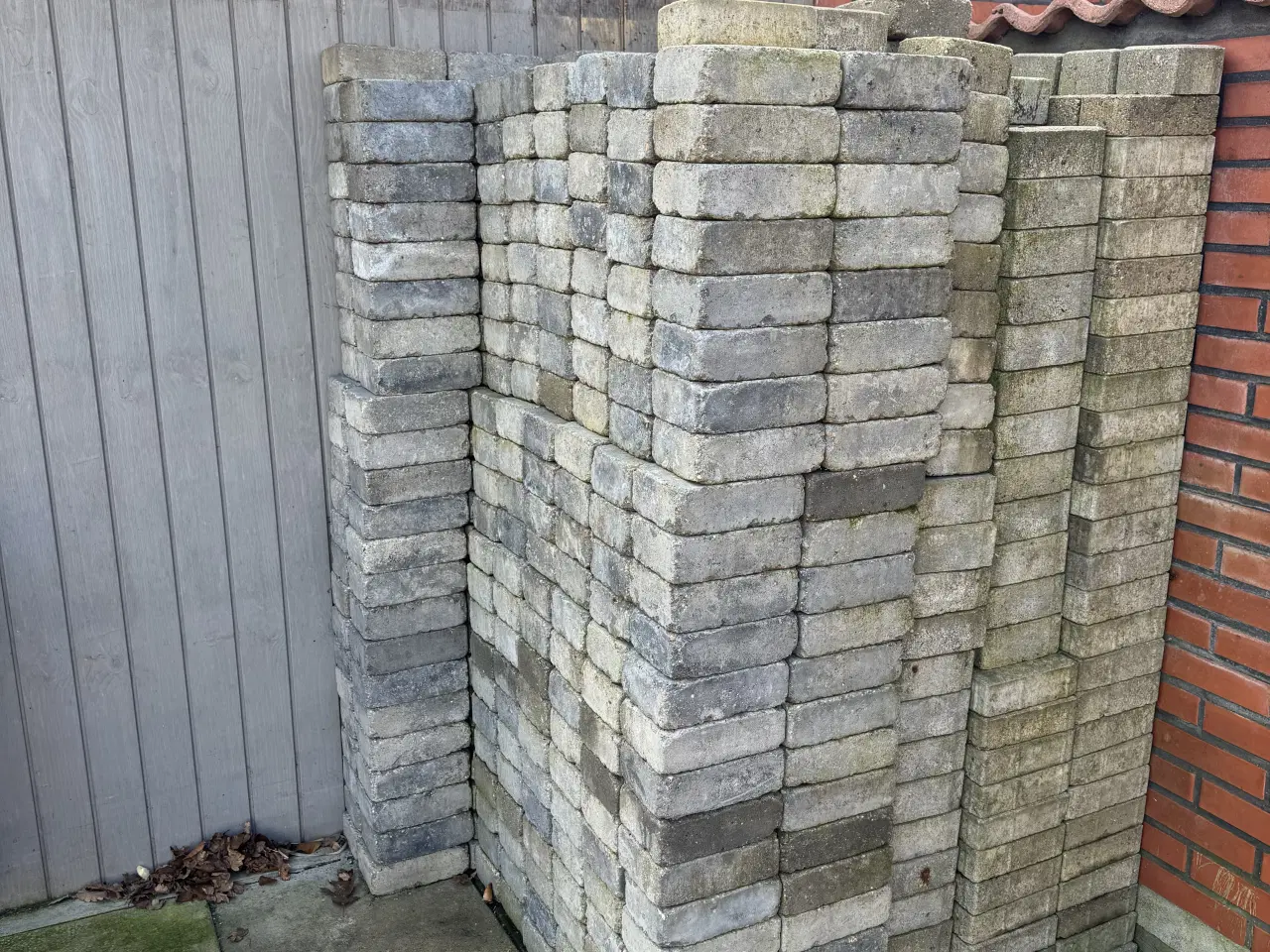 Billede 2 - Gratis fliser til afhentning