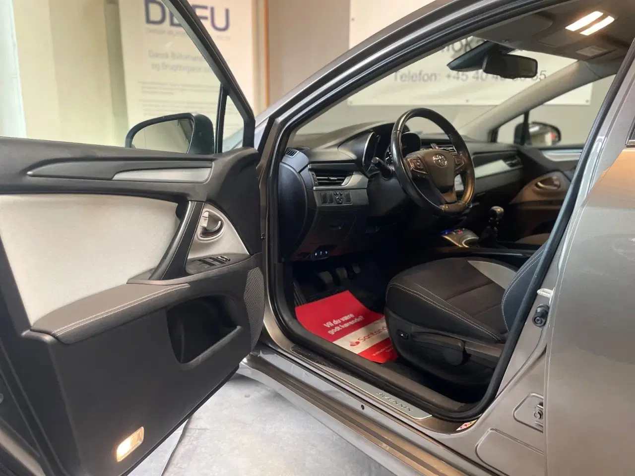 Billede 10 - Toyota Avensis 1,8 VVT-i T2 Premium Touring Sports