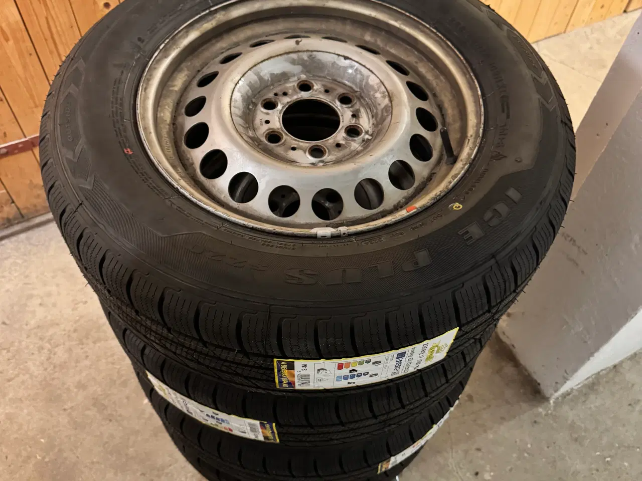 Billede 2 - Sprinter  17” nye vinterdæk