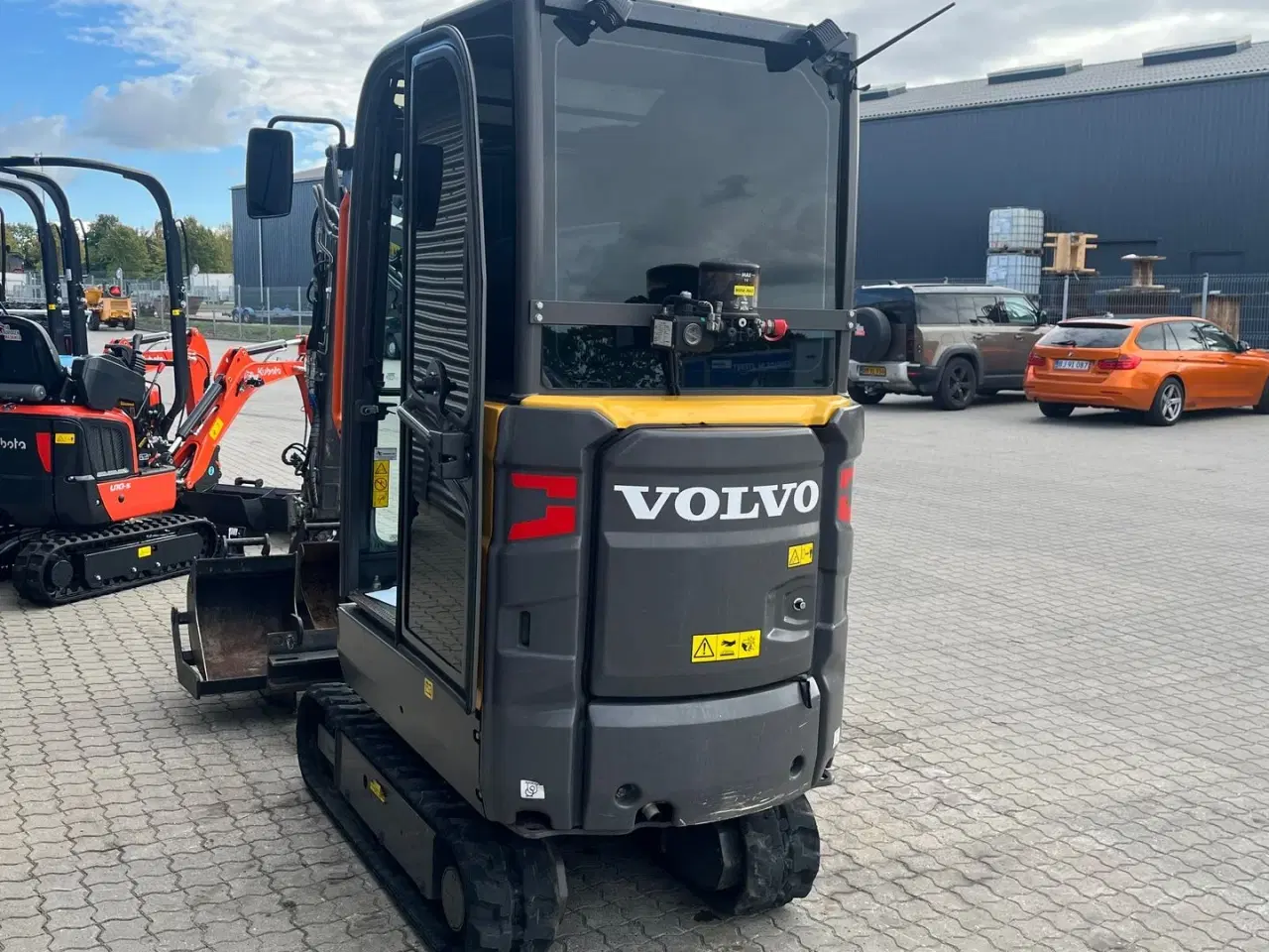 Billede 16 - Volvo EC20E Tiltman, centralsmørring og skovlpakke.