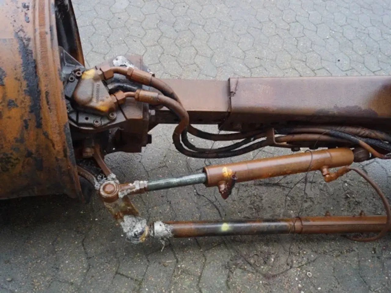 Billede 3 - New Holland CR9090 4X4 Aksel