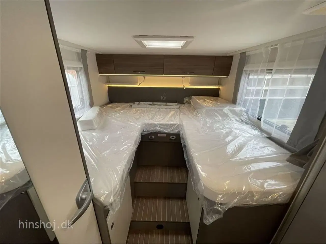 Billede 21 - 2025 - Hymer Etrusco T7400SB Aut.   Etrusco By Hymer – Italiensk Kvalitet og Komfort fra Hinshøj Caravan