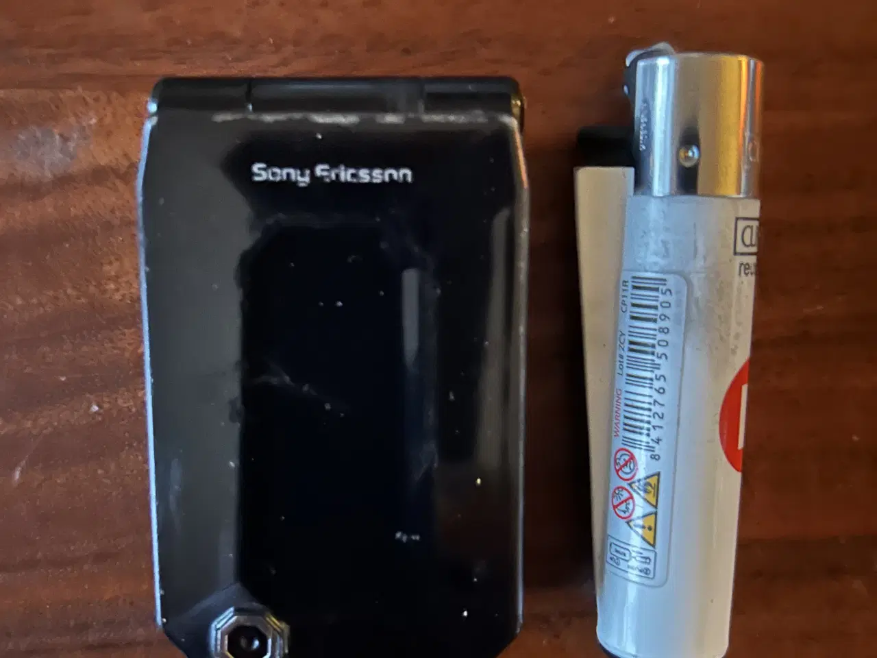 Billede 1 - Sony Ericsson f100i