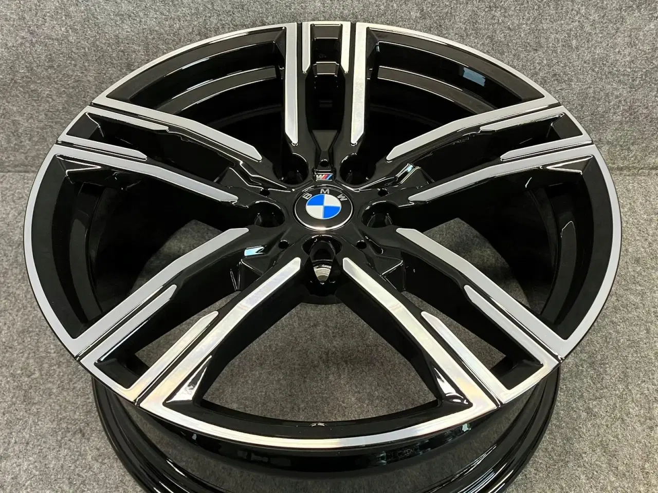 Billede 1 - ALUFÆLGE BMW 8 G14 G15 G16 727M M727 19"