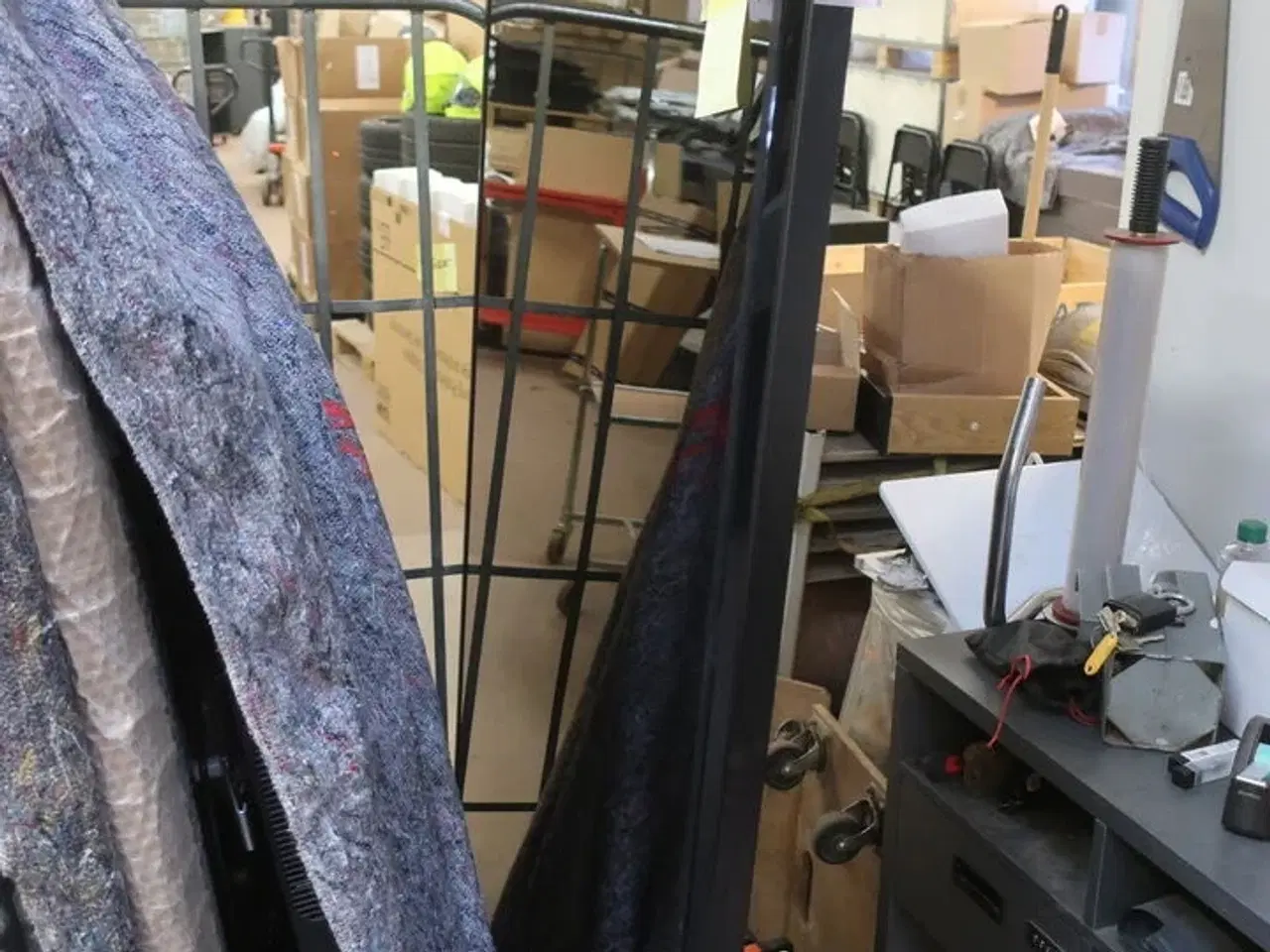 Billede 1 - Defekt 75" LED-skærm, SAMSUNG QB75H