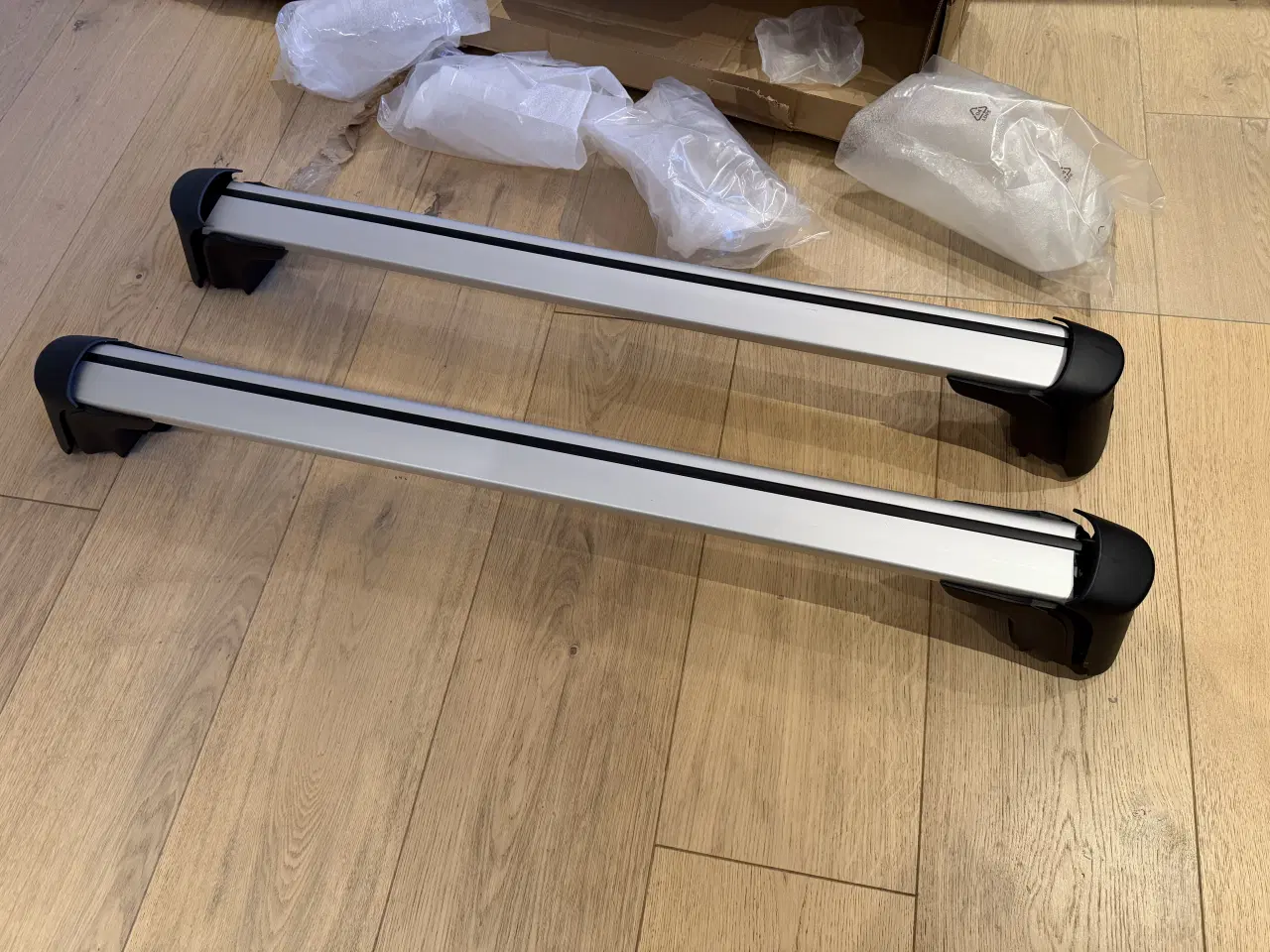 Billede 1 - Originale Mercedes tagbøjler til GLC SUV (X254)