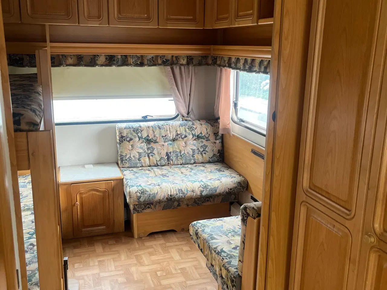 Billede 6 - Campingvogn Knaus 555