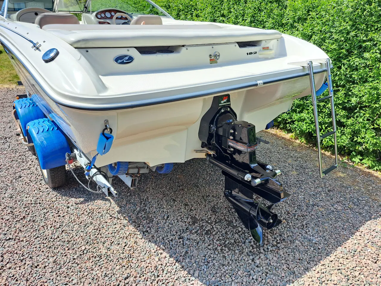 Billede 2 - Searay Bowrider 182