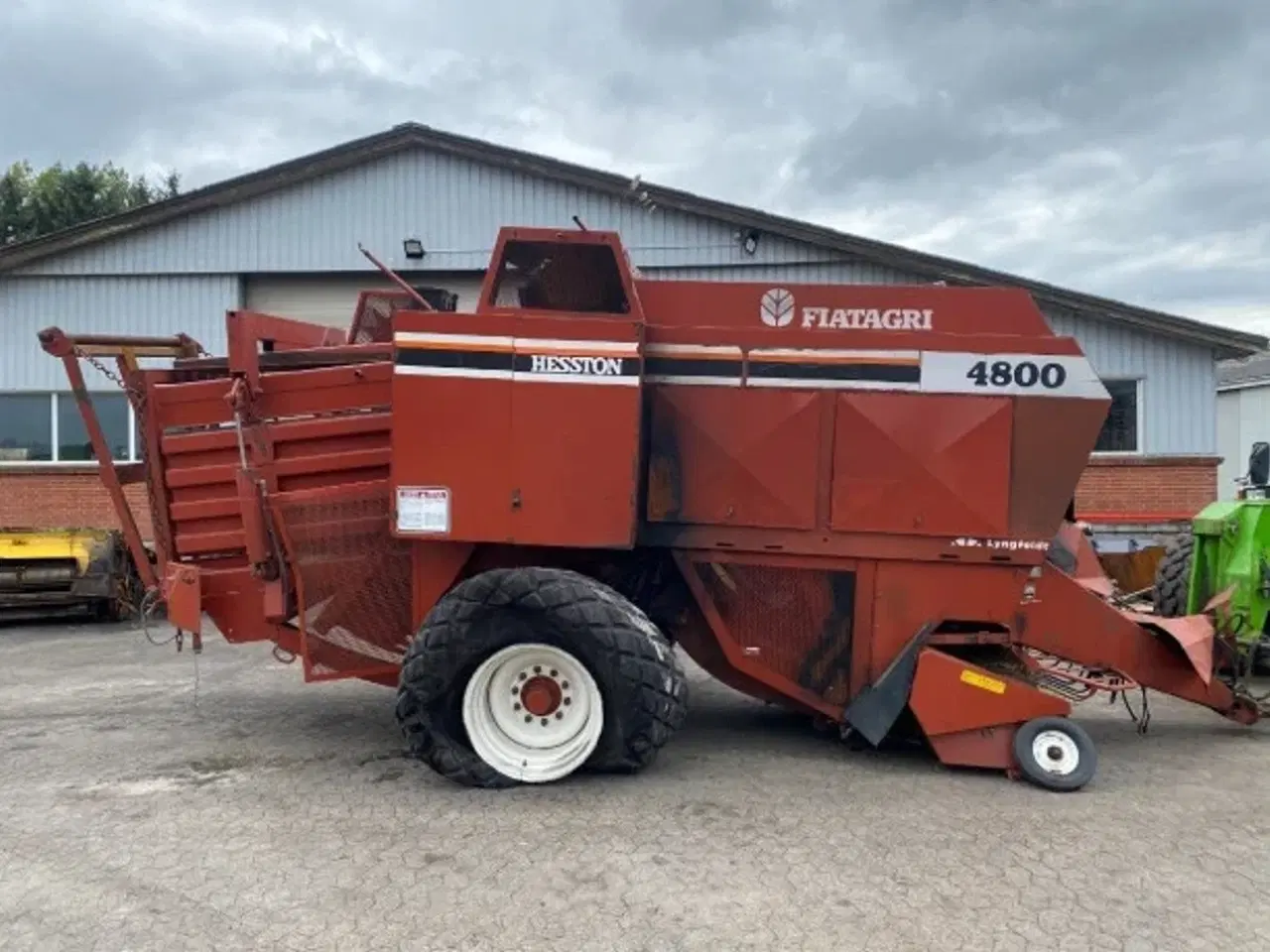 Billede 2 - Hesston 4800 (Sælges i dele/For parts)