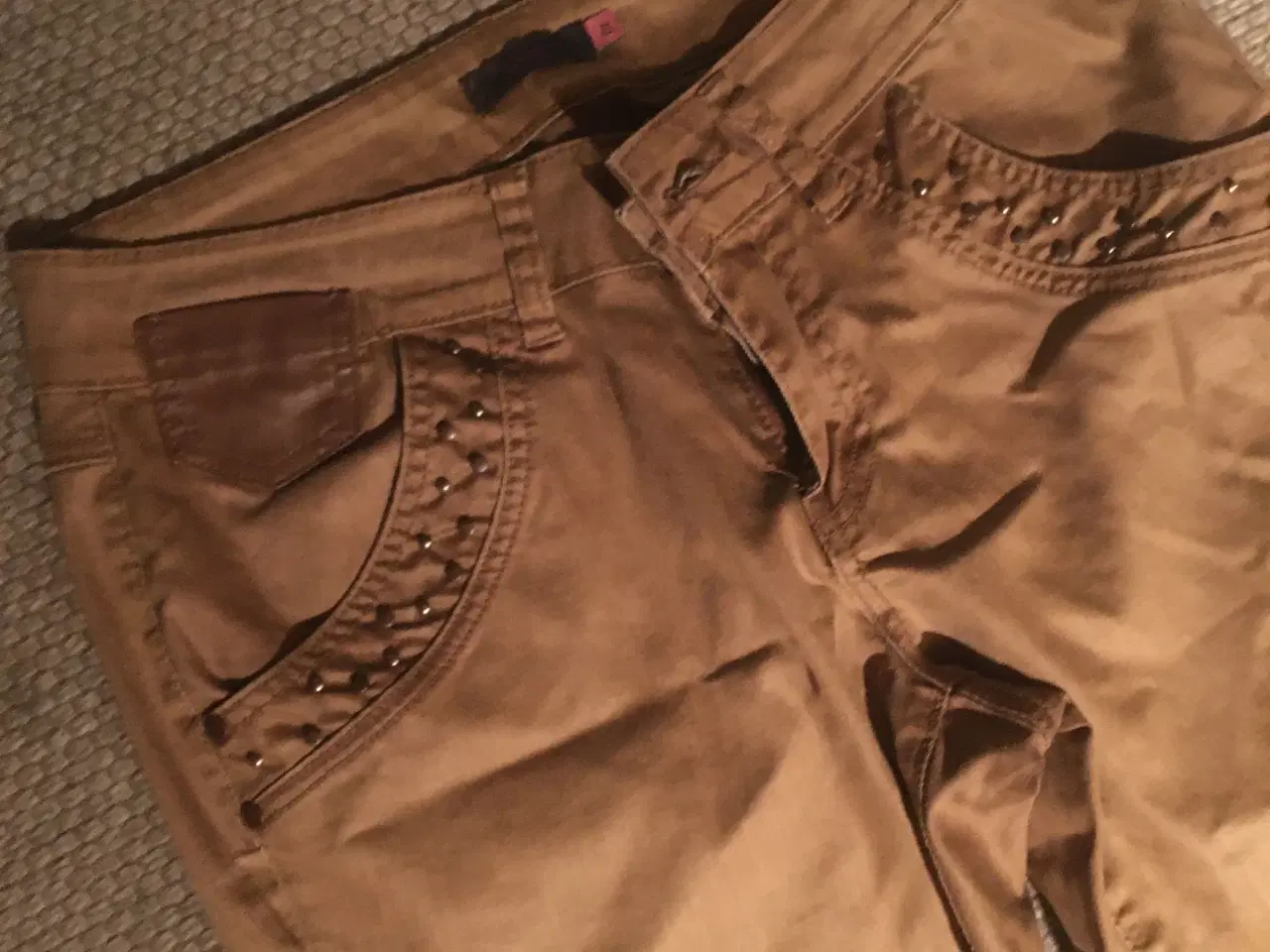 Billede 2 - Helt nye Jam Luxury jeans str. 40