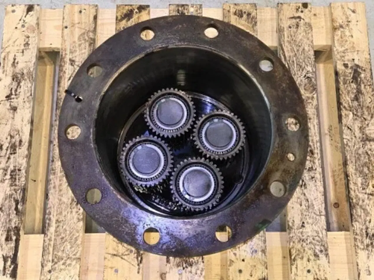 Billede 9 - John Deere 6215R Hjulnav Hus L216837