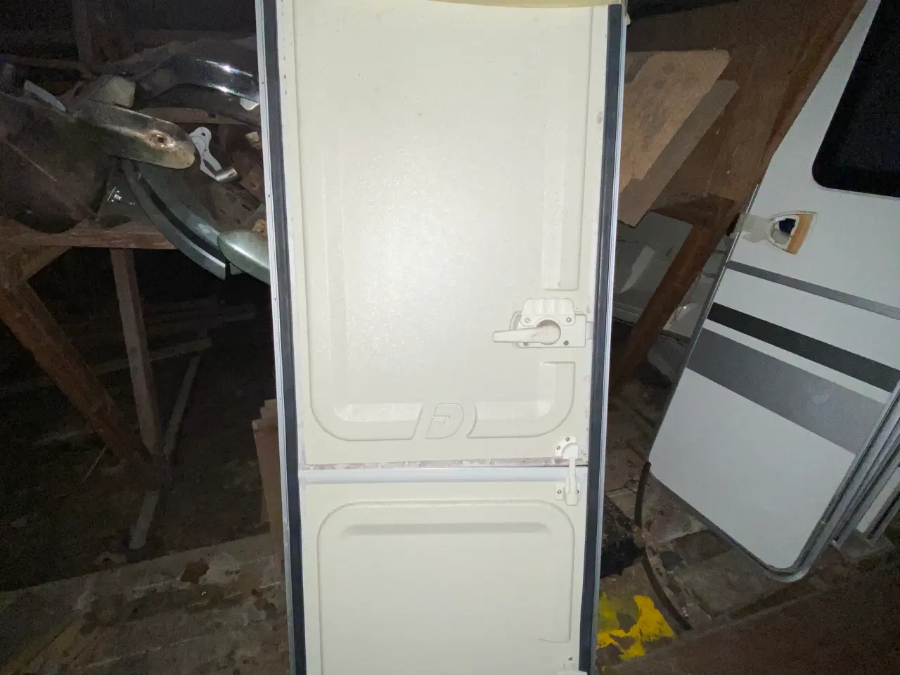 Billede 2 - Dethleffs dør "Ny"