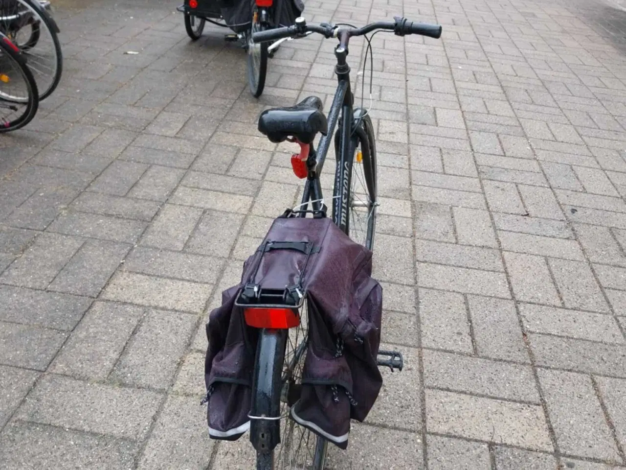 Billede 1 - 2 herre cykler