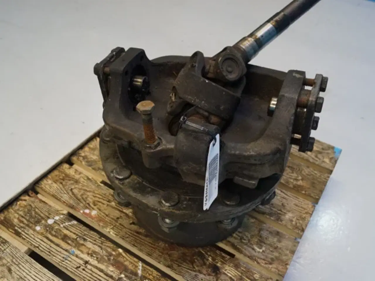 Billede 18 - Valtra T213 Foraksler L.H.