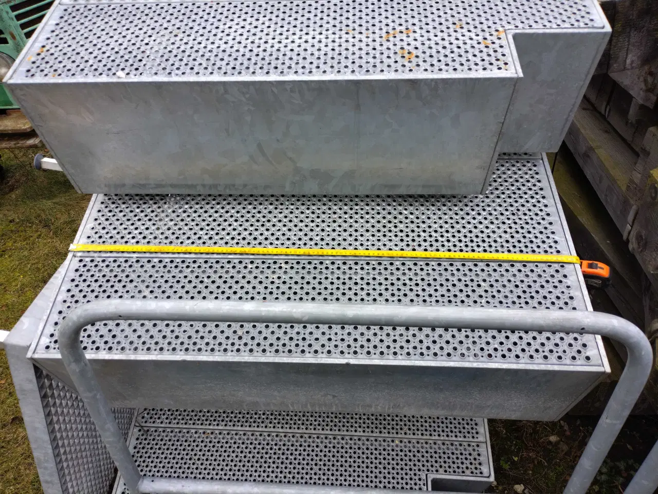 Billede 8 - Brandtrappe med repos 