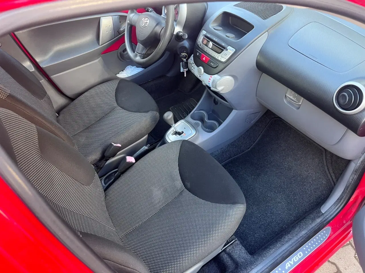 Billede 5 - Toyota Aygo 1,0 Plus Black MMT komfort