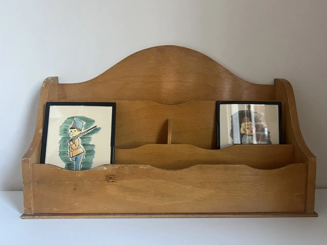 Billede 1 - Flot gammel brevordner i træ 