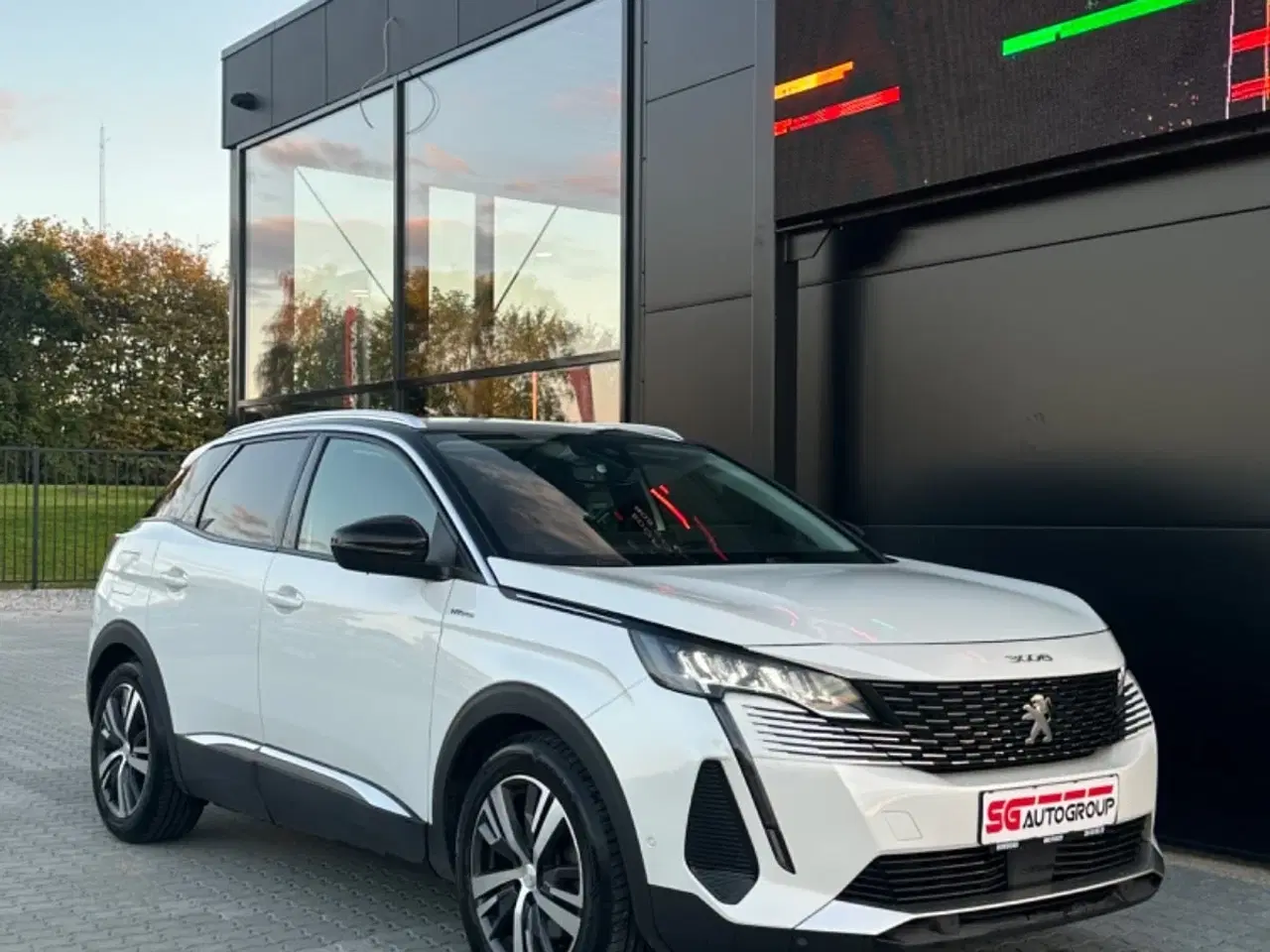 Billede 1 - Peugeot 3008 1,6 Hybrid First Selection EAT8