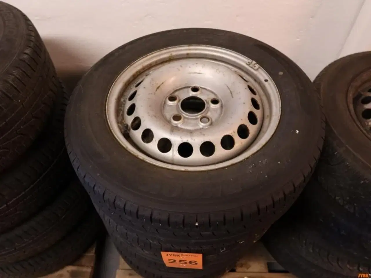 Billede 1 - FÆLGE / DÆK. 4
