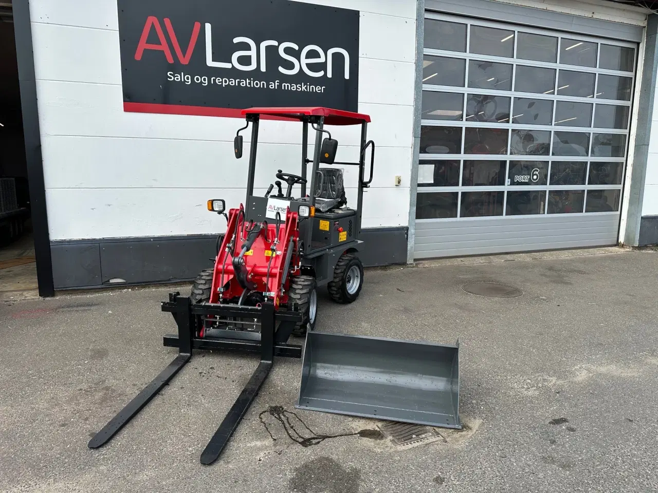 Billede 2 - HZM 805E - Inkl. Skovl og pallegafler