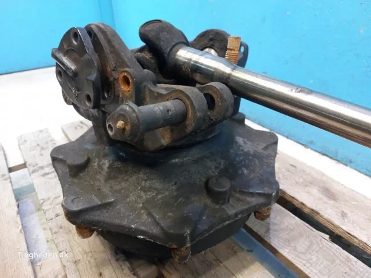 Billede 2 - New Holland T6 Hjulnav L. 87330054