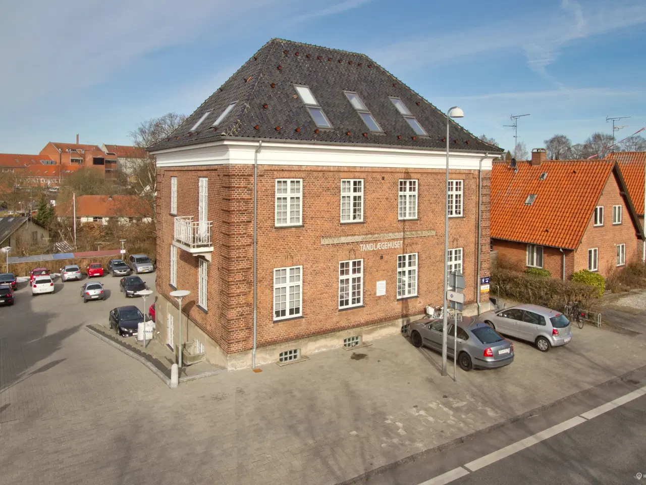 Billede 1 - Gode kontorlokaler tæt ved Hillerød station