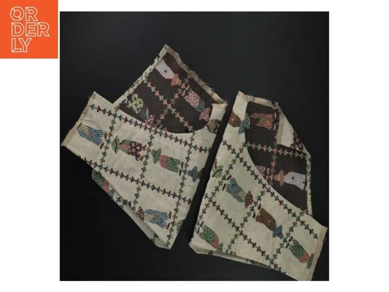 Billede 1 - Forstykker til vest (str. 47 x 25 cm)