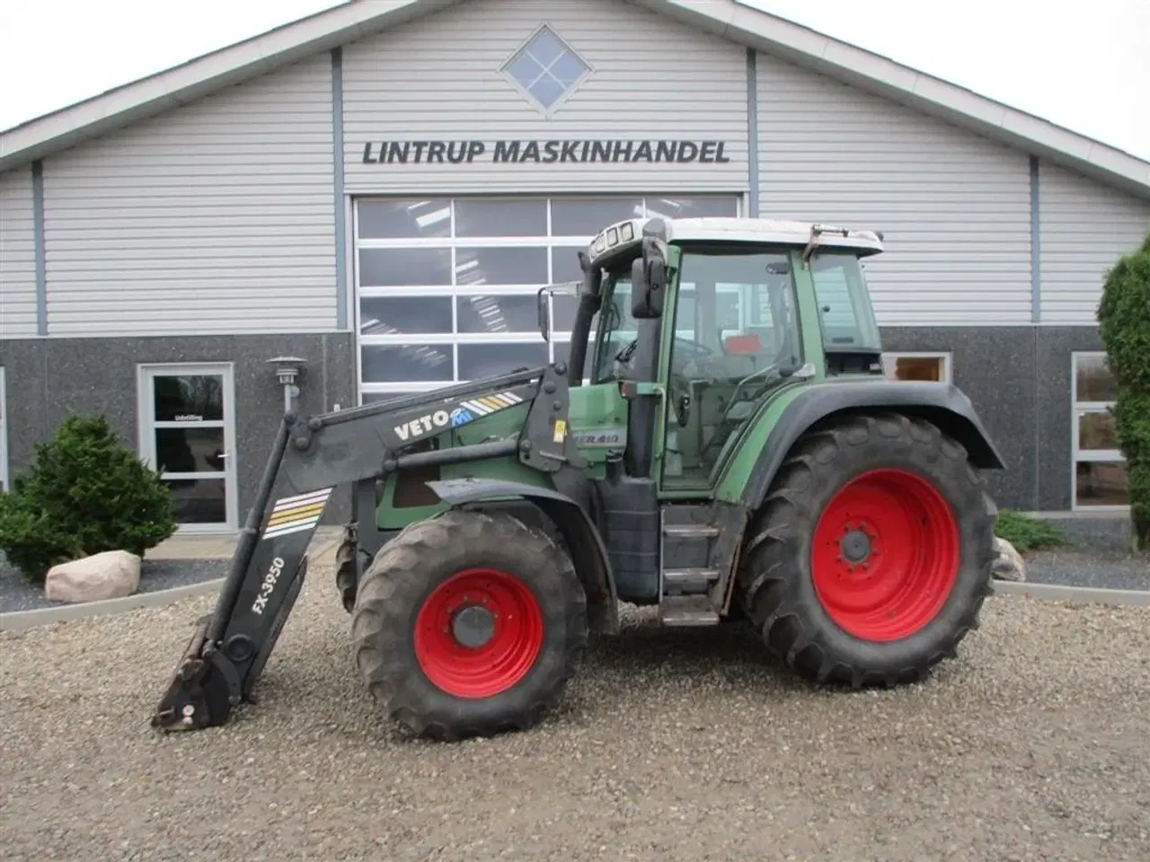 Billede 1 - Fendt 410 Vario med frontlæsser.