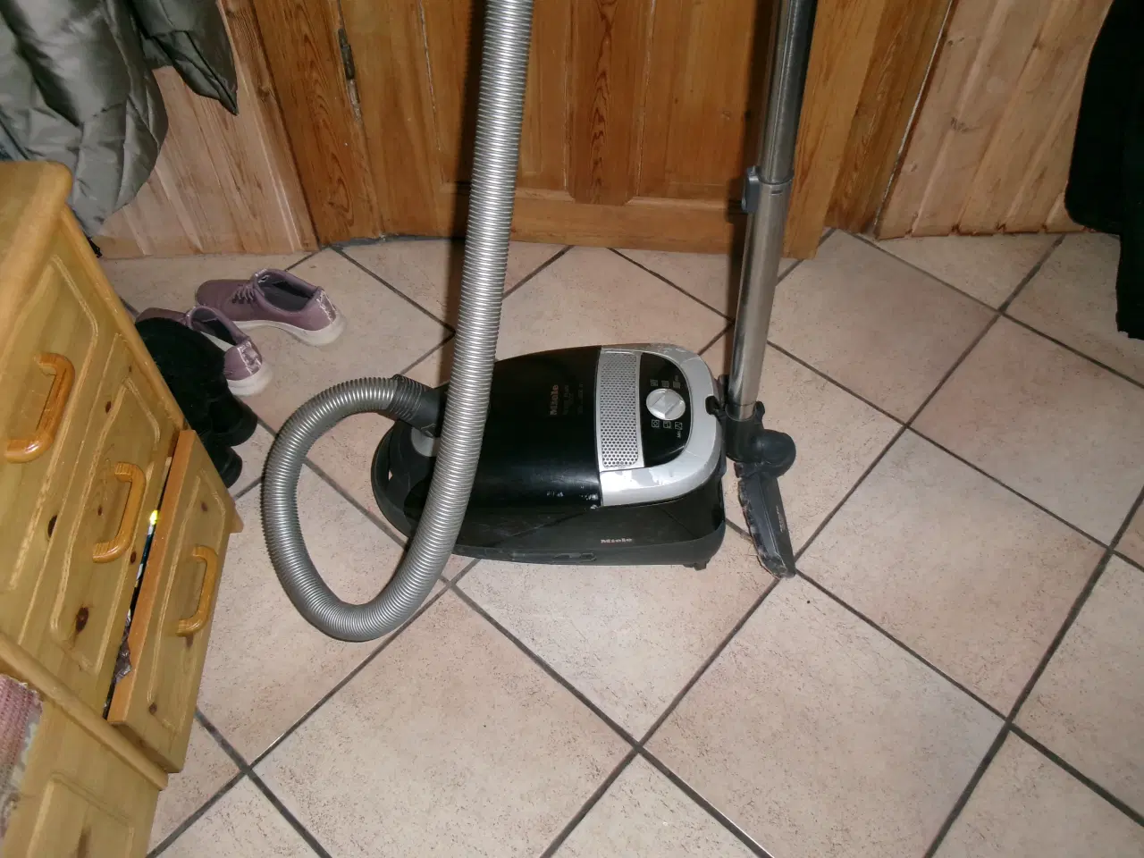 Billede 1 - Miele Støvsuger